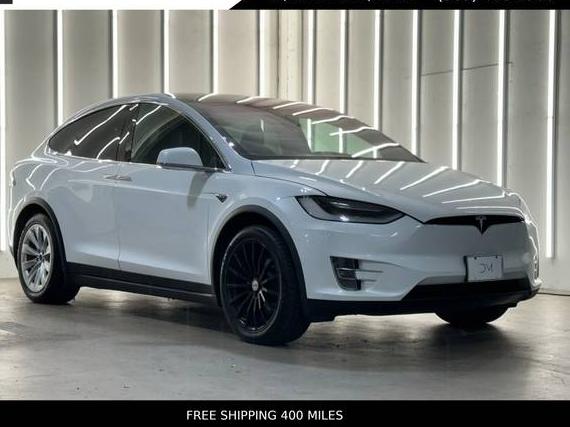 TESLA MODEL X 2020 5YJXCDE4XLF299267 image